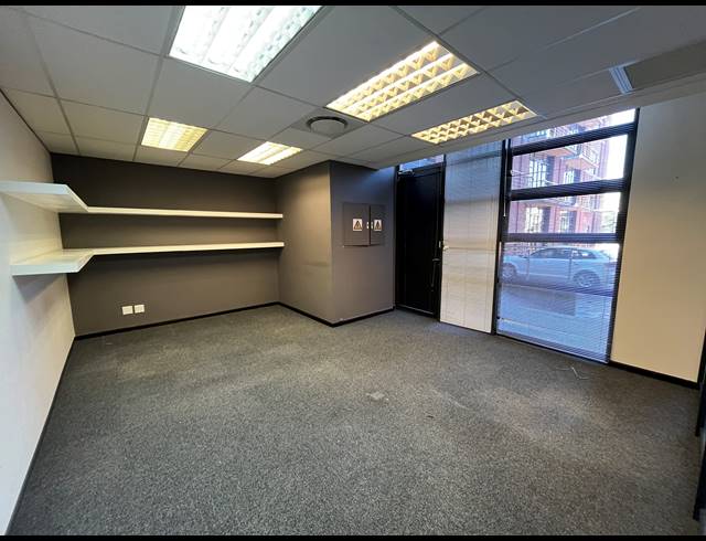 250M² OFFICE TO LET IN OBSERVATORY